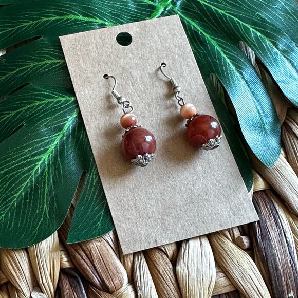 BOGO FREE stone agate? Cherry quartz? Dangly earrings - Picture 1 of 6